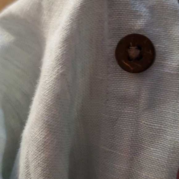 Button down shirt - Picture 3 of 4